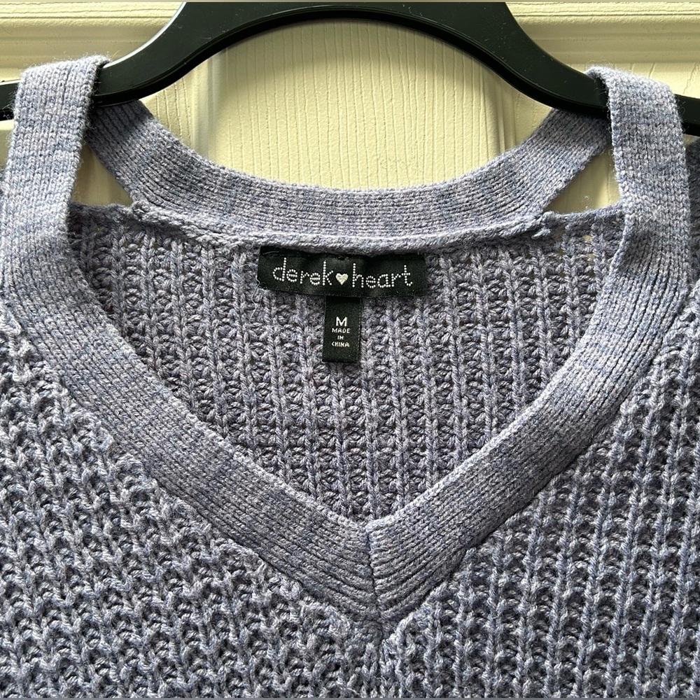 Derek Heart Lavender Purple Knit Pullover Sweater Top with Cut Outs Soft Size M - Picture 5 of 10